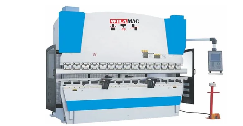 Hydraulic PressBrake Machine (SNC TYPE)