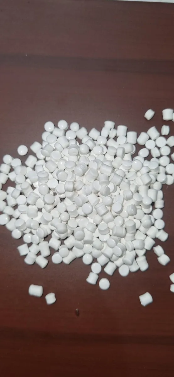 Polypropylene (PP)