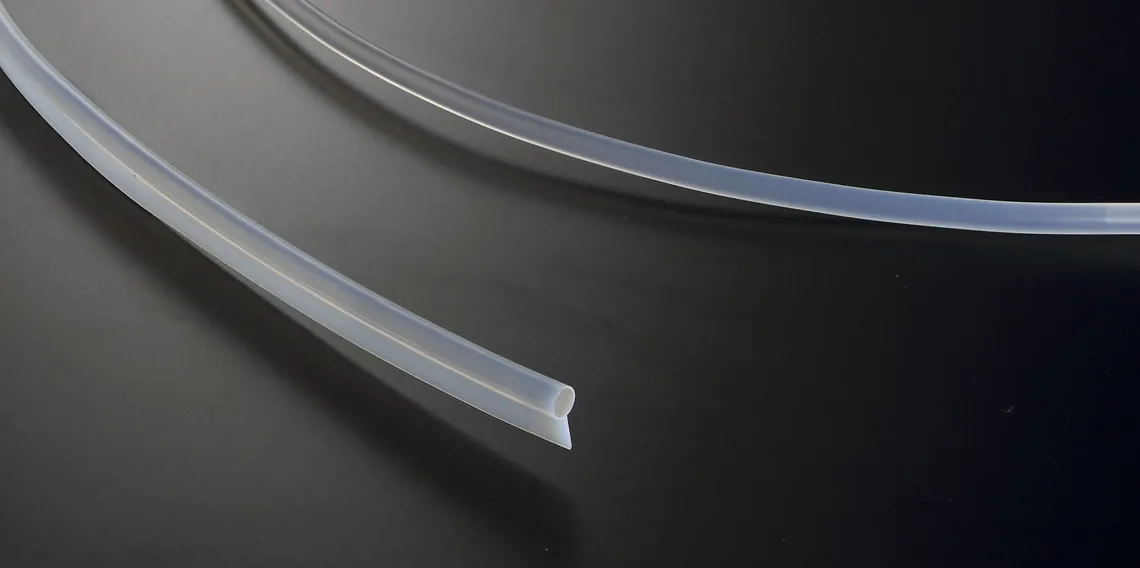 TSS & TPS side-glow solid-core optical fibre
