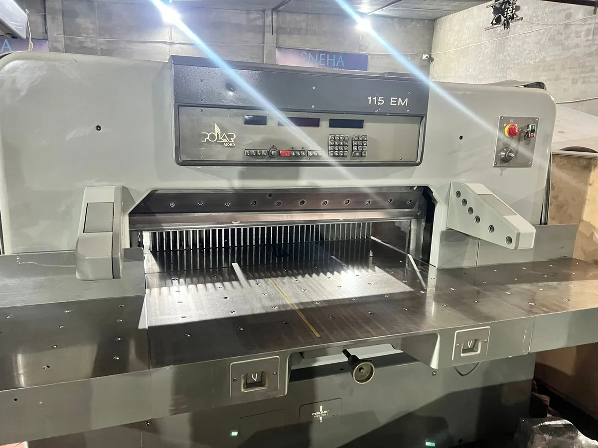Polar 115 EM Paper Cutting Machine (1994)