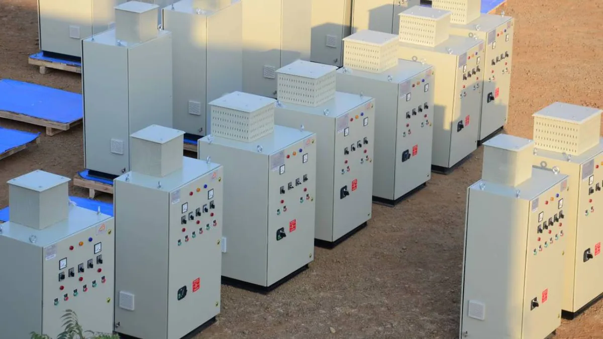 Automatic Controlled Capacitor Banks - APFC Series
