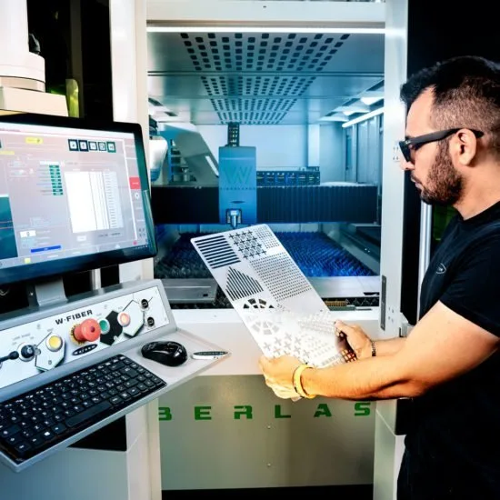 CNC VIS-800 series