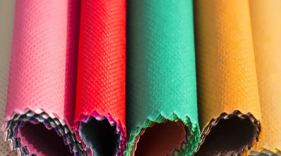 Non-Woven Masterbatches